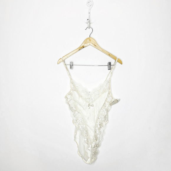 Cinema Etoile Other - VTG CINEMA ETOILE lace high leg semi sheer teddy cream sissy womens medium M NWT